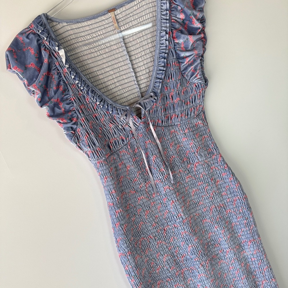 Free People McKenna Velvet Midi Dress Womens XS Blue Pink Floral Smocked Ruffle - Picture 9 of 16